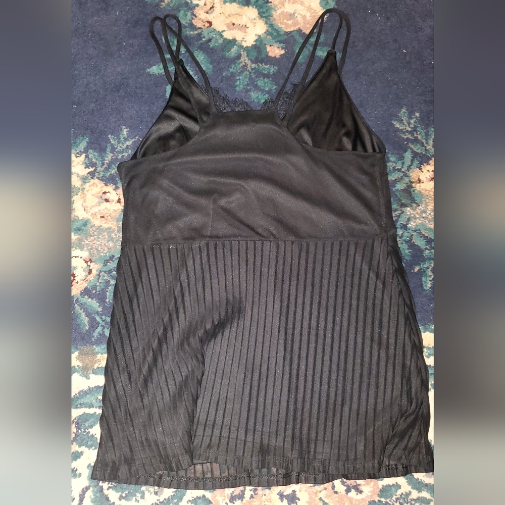 Express Tank top - Picture 3 of 3